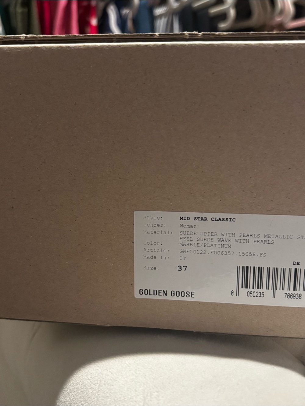 Label on shoe box